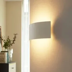 Wandlampe Naike Lindby, dimmbar, weiß / opal, für Flurbereich, Gips / Ton, Modern, Wandleuchte, Wandlampe Innen