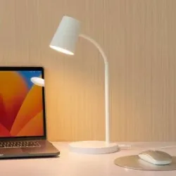 LED Schreibtischlampe Ailina Lindby, dimmbar, weiß / opal, für Arbeitszimmer / Büro, Kunststoff, Modern, LED Tischlampe