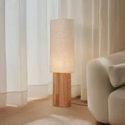 Stehlampe Kimiko Lindby, Holz hell, für Wohn- / Esszimmer, Holz, Skandinavisch, Stehlampe