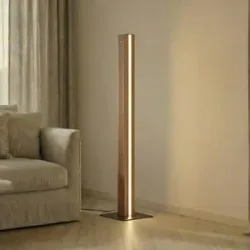 Stehlampe Lieske Lucande, dimmbar, Holz hell, für Wohn- / Esszimmer, Holz, Modern, Stehlampe