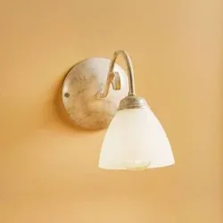 Wandlampe Adoro Lamkur, dimmbar, weiß / opal, für Wohn- / Esszimmer, Metall, Antik, Wandleuchte, Wandlampe Innen