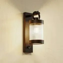 Aussenwandleuchte mit Bewegungsmelder Yrene Lindby, dimmbar, schwarz, Aluminium, Modern