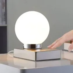 Tischlampe Naomi Lindby, weiß / opal, für Schlafzimmer, Glas, Modern, Tischlampe