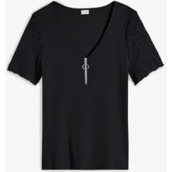 bonprix T-Shirt eng anliegende Passform, Kurzarm-Design, für vielseitige Anlässe