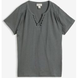 bonprix Baumwoll-Shirt mit dekorativem Ausschnittgrün 36Damen