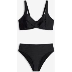 bonprix Minimizer-Bikini mit Light Shape-Highwaist Bikinihose (2-tlg. Set)schwarz 38Damen