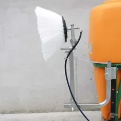 AgriEuro Premium Professionelle Reihenspritze mit Rotorbürste 50 cm aus Nylon