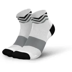 INCYLENCE ULTRALIGHT WAVES SHORT LAUFSOCKEN Unisex White 43-46